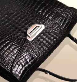 Ligator croc leather